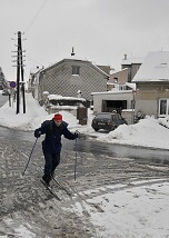 Konoy �mirgluje svoje b�houny