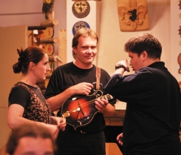 ��rka jako hlavn� logistik v dru�n�m hovoru s Radimem a Honzou Redlem